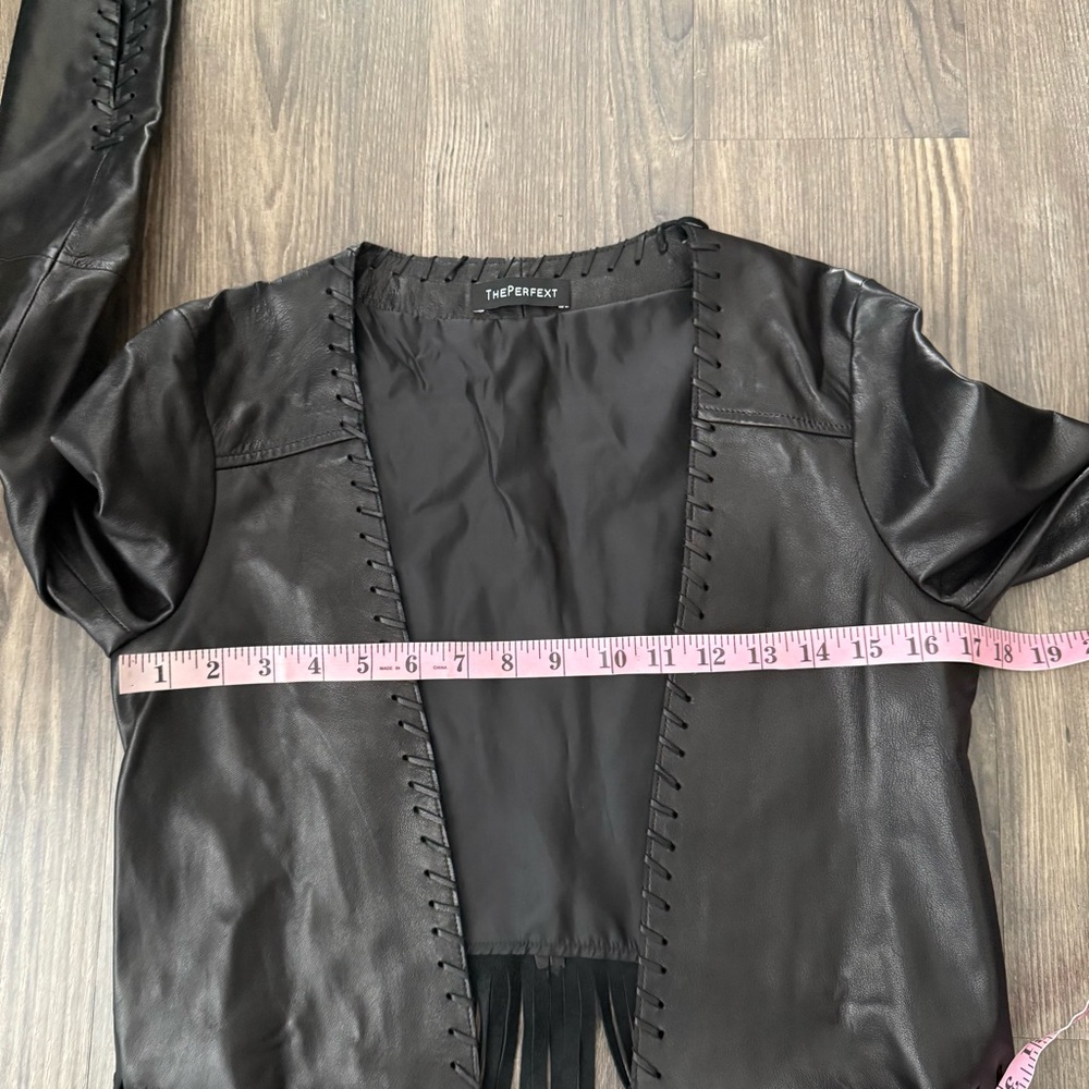 ThePerfext Christy Fringe Trim Accent Western Genuine Leather Jacket - Picture 10 of 16